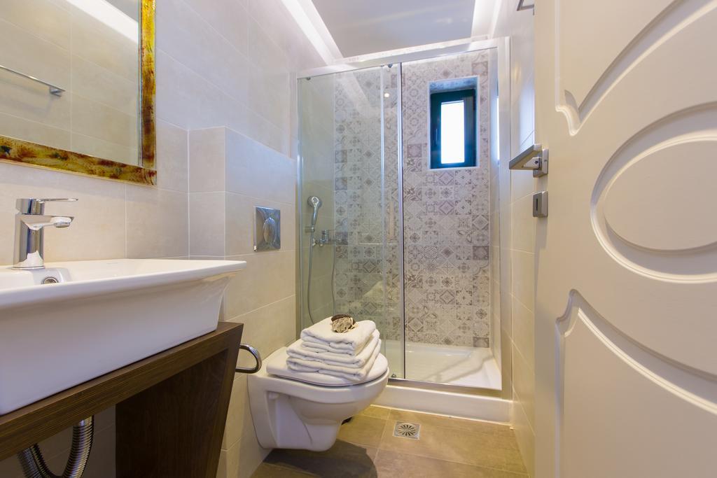 Alonia Villa, Refined Living With 50M2 Private Pool, By Thinkvilla Melidhónion Kamer foto
